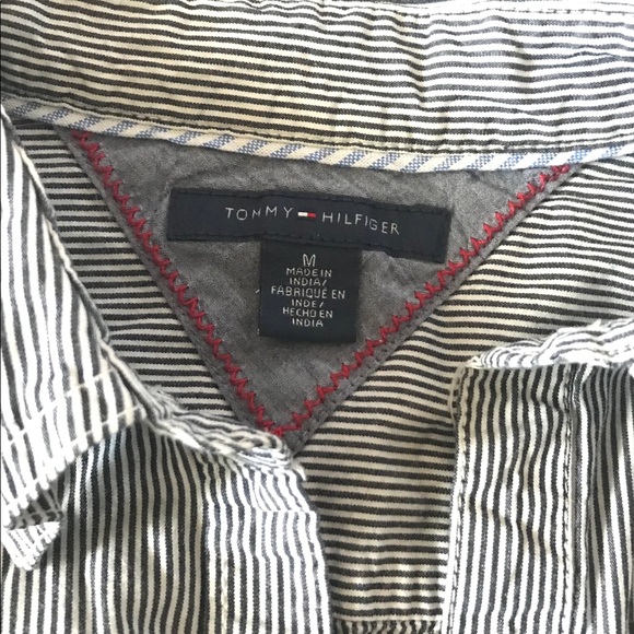 Fitted Tommy Hilfiger Button Down! - Picture 2 of 3